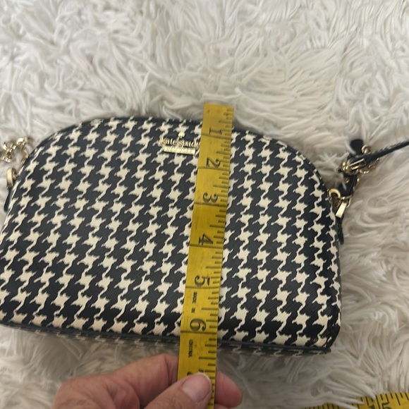 Kate Spade Cameron Street Houndstooth Hilli Crossbody Bag Like New - Picture 11 of 12